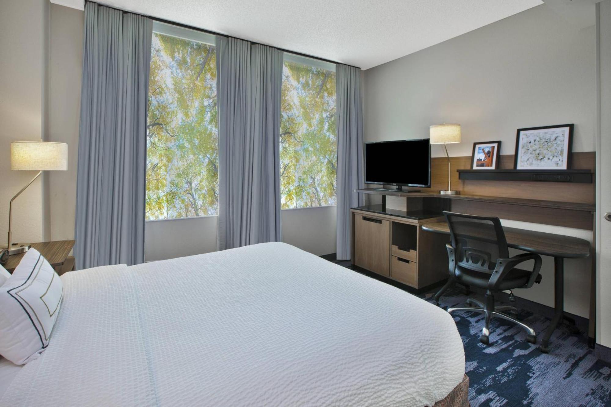 Fairfield Inn & Suites By Marriott Milwaukee Downtown Eksteriør billede