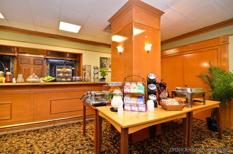 Fairfield Inn & Suites By Marriott Milwaukee Downtown Restaurant billede