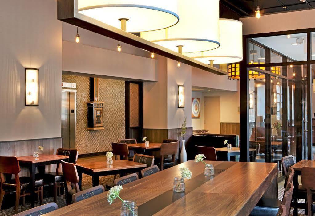 Fairfield Inn & Suites By Marriott Milwaukee Downtown Eksteriør billede